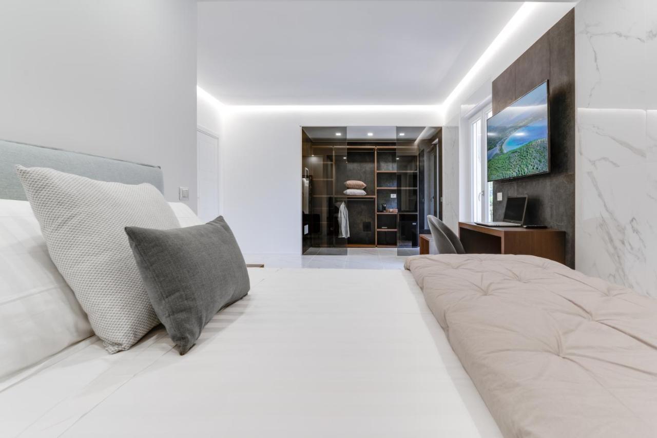 Caralis Suites Rooms Каляри Екстериор снимка